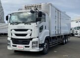 ギガ　冷凍冷蔵車　格納式パワーゲート付　ジョロダーレール4列の画像